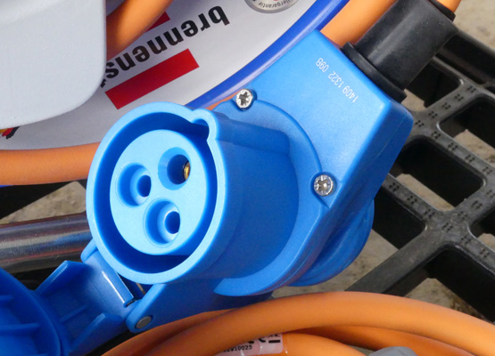 25m CEE 230V Camping Kabeltrommel mieten - Brennenstuhl Brobusta Camping CEE 230V